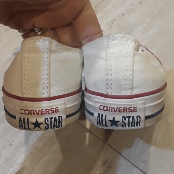 Womens Converse sneakers - Picture 2 of 2